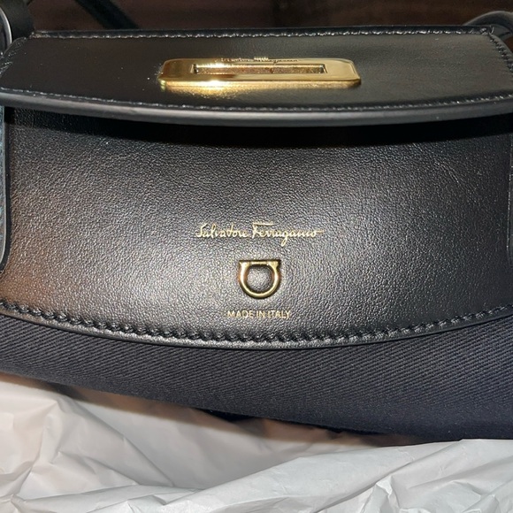 Salvatore Ferragamo Nylon Tote Bag -NWT - Picture 8 of 14